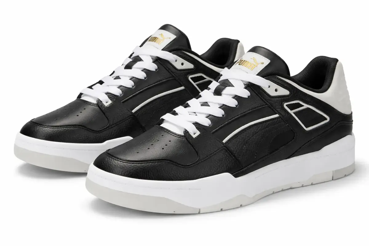 An image of a pair of sneakers Puma Slipstream