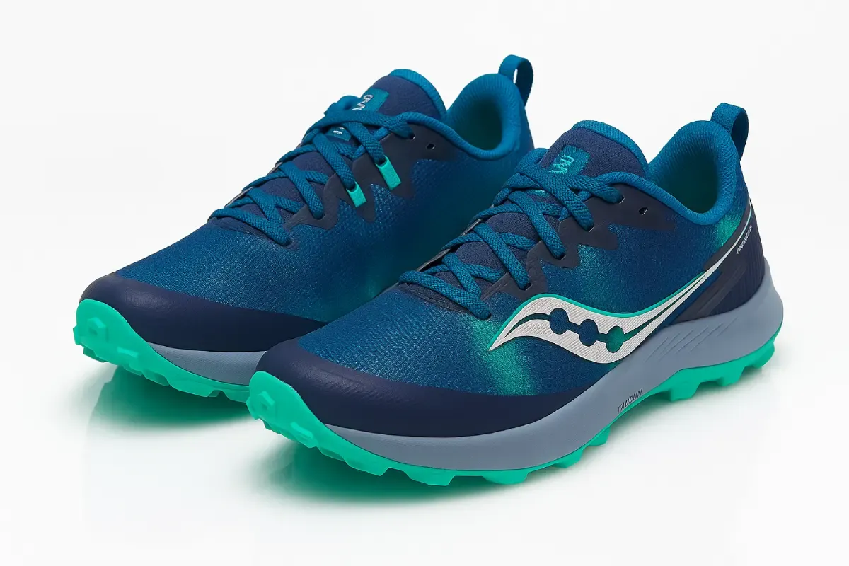 An image of a pair of sneakers Saucony Peregrine 14